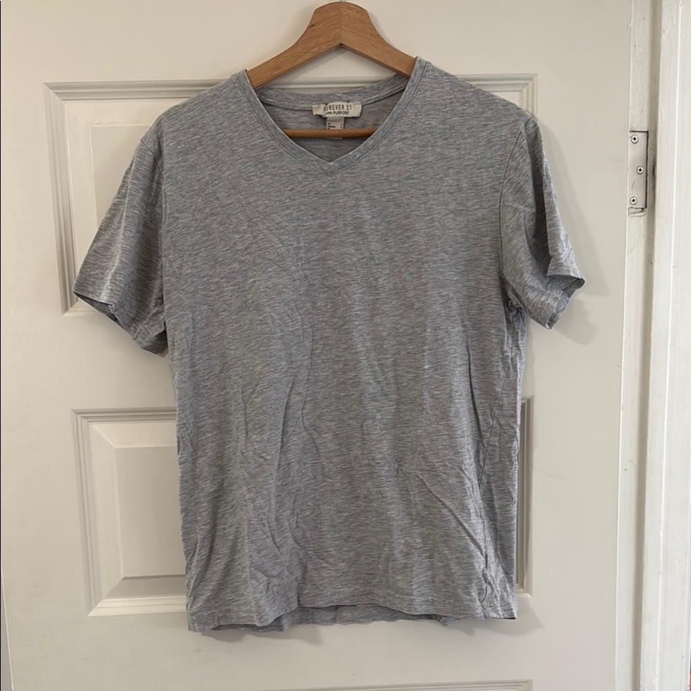 Forever 21 Men’s Gray V-Neck T-Shirt